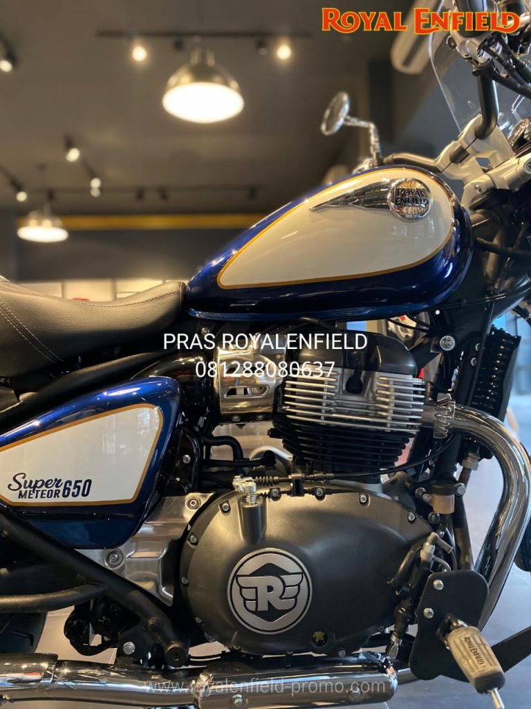 Promo Royal Enfield Super Meteor 650 2025-4 Celestial Blue7